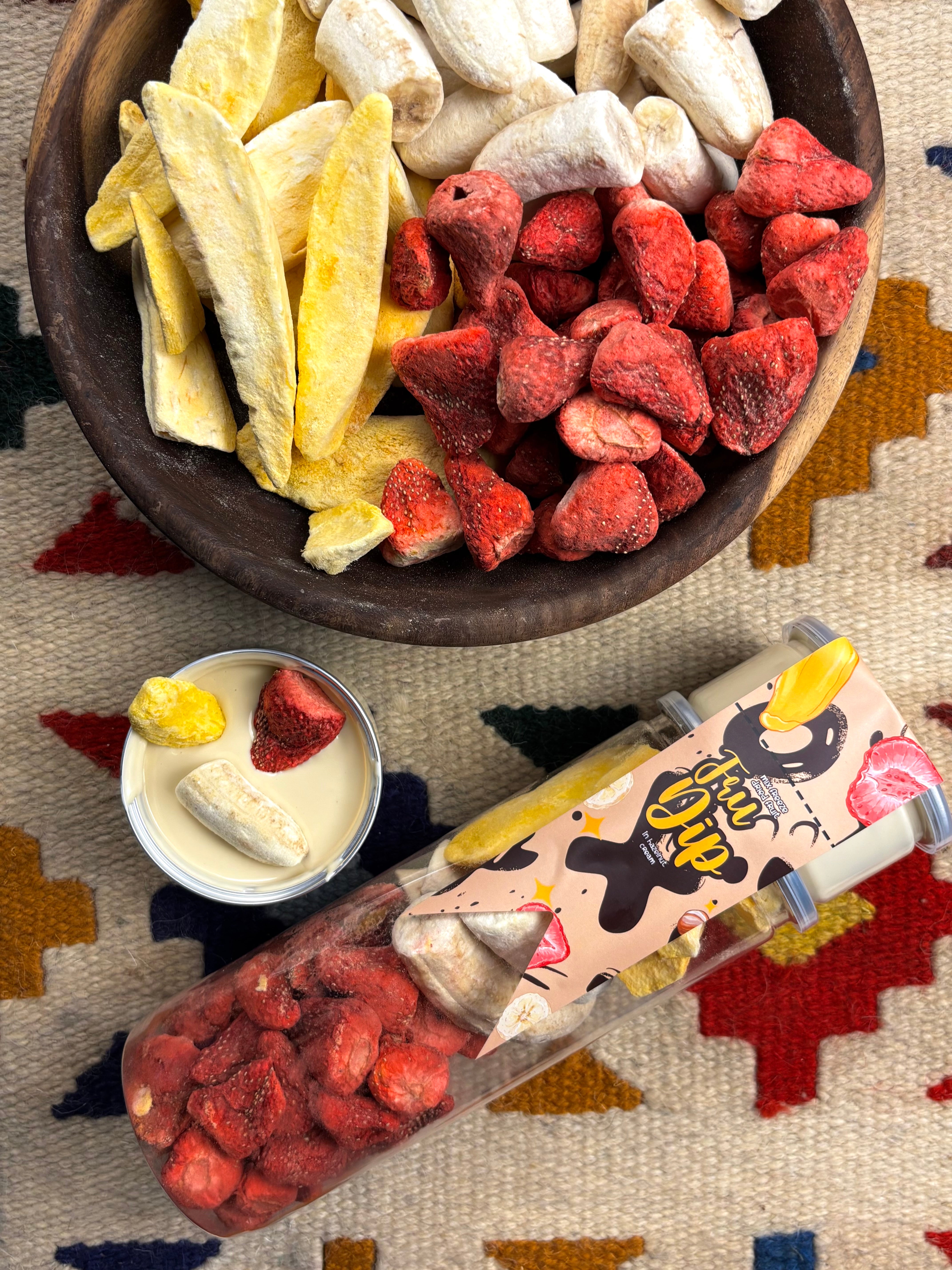 Freeze Dried Fruit Mix with Hazelnut Cream (Fru-Dip)