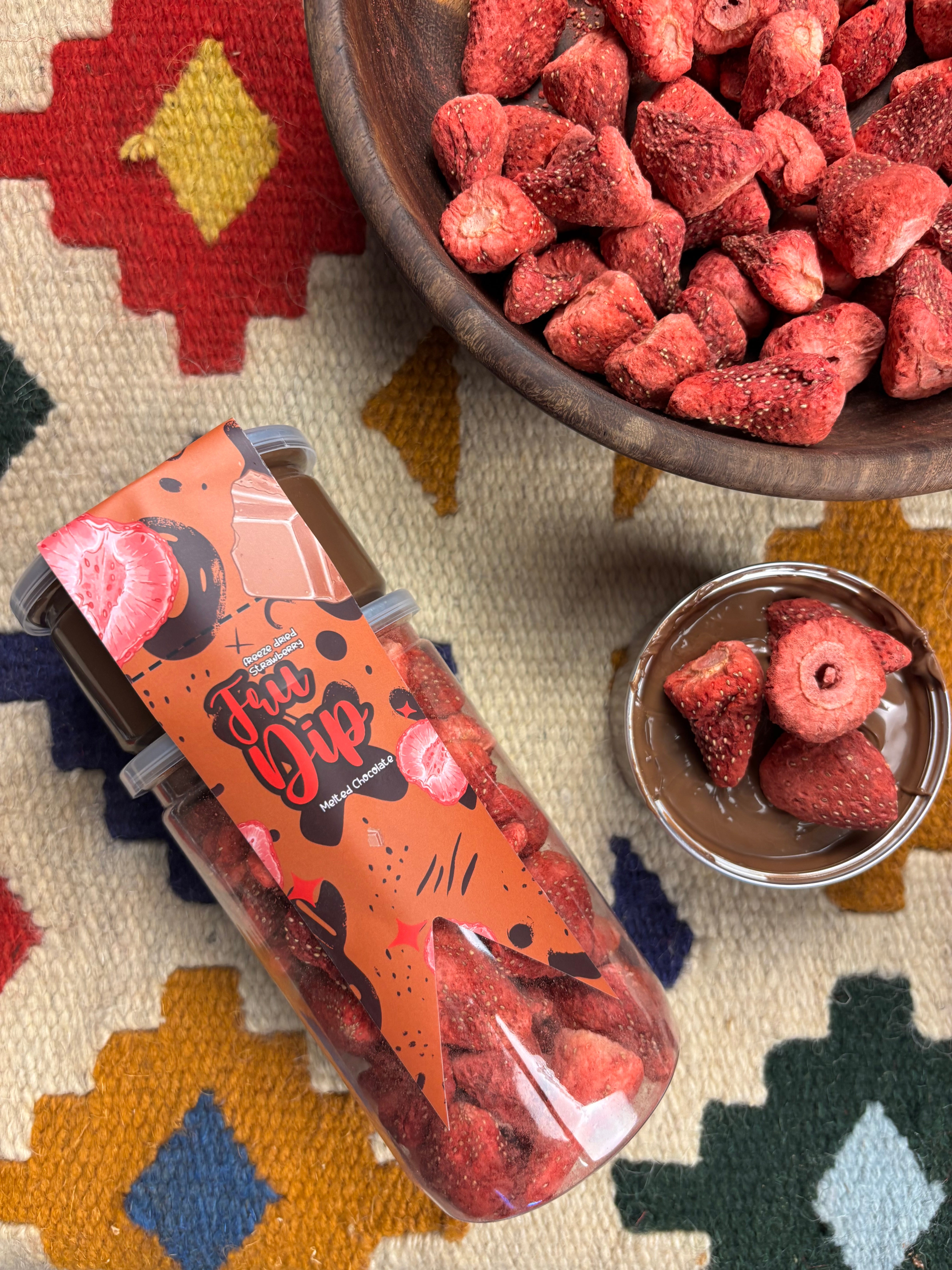 Freeze Dried Strawberry with Melted Chocolate (Fru-Dip)