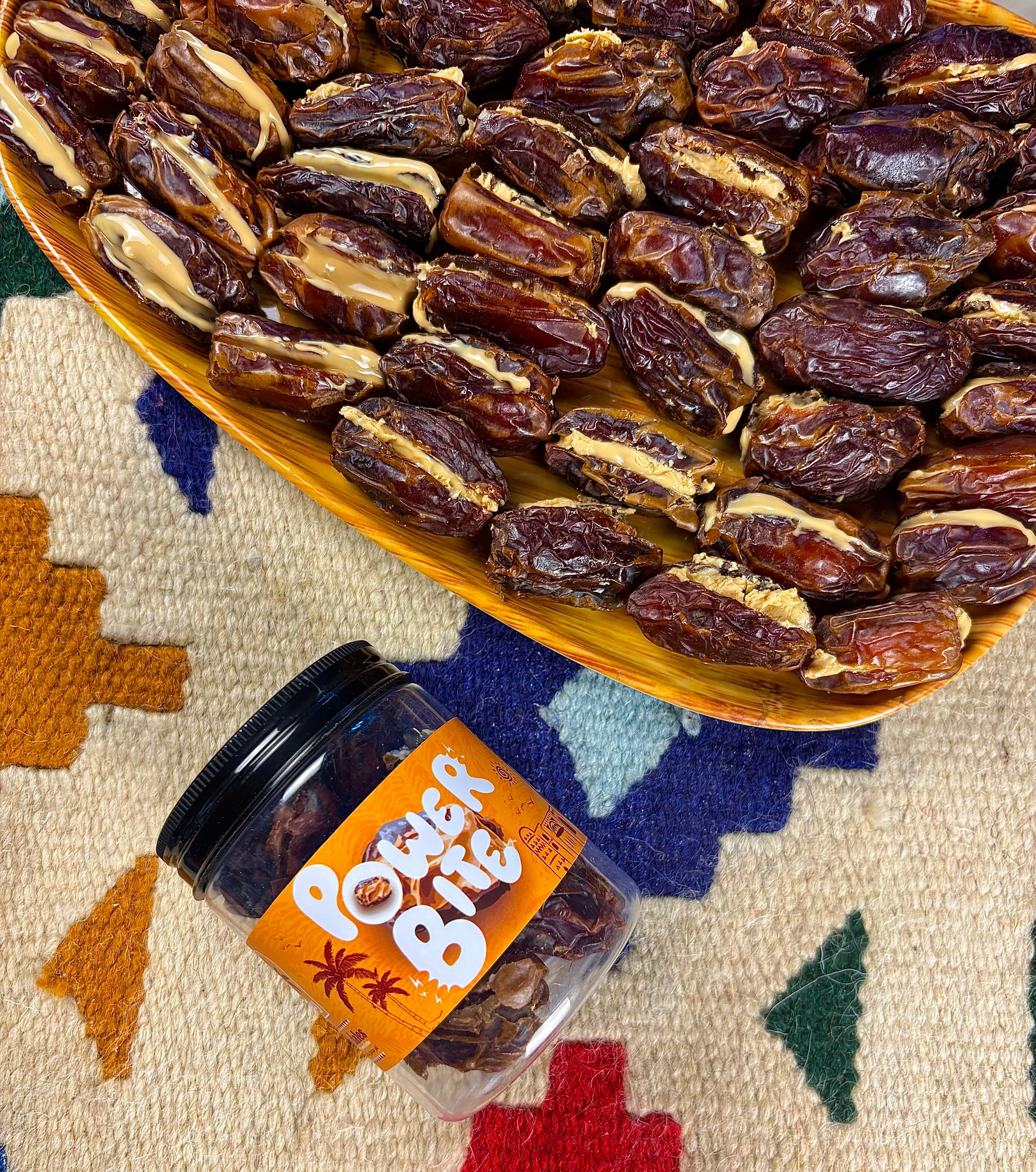 Power bite (peanut butter medjool dates)