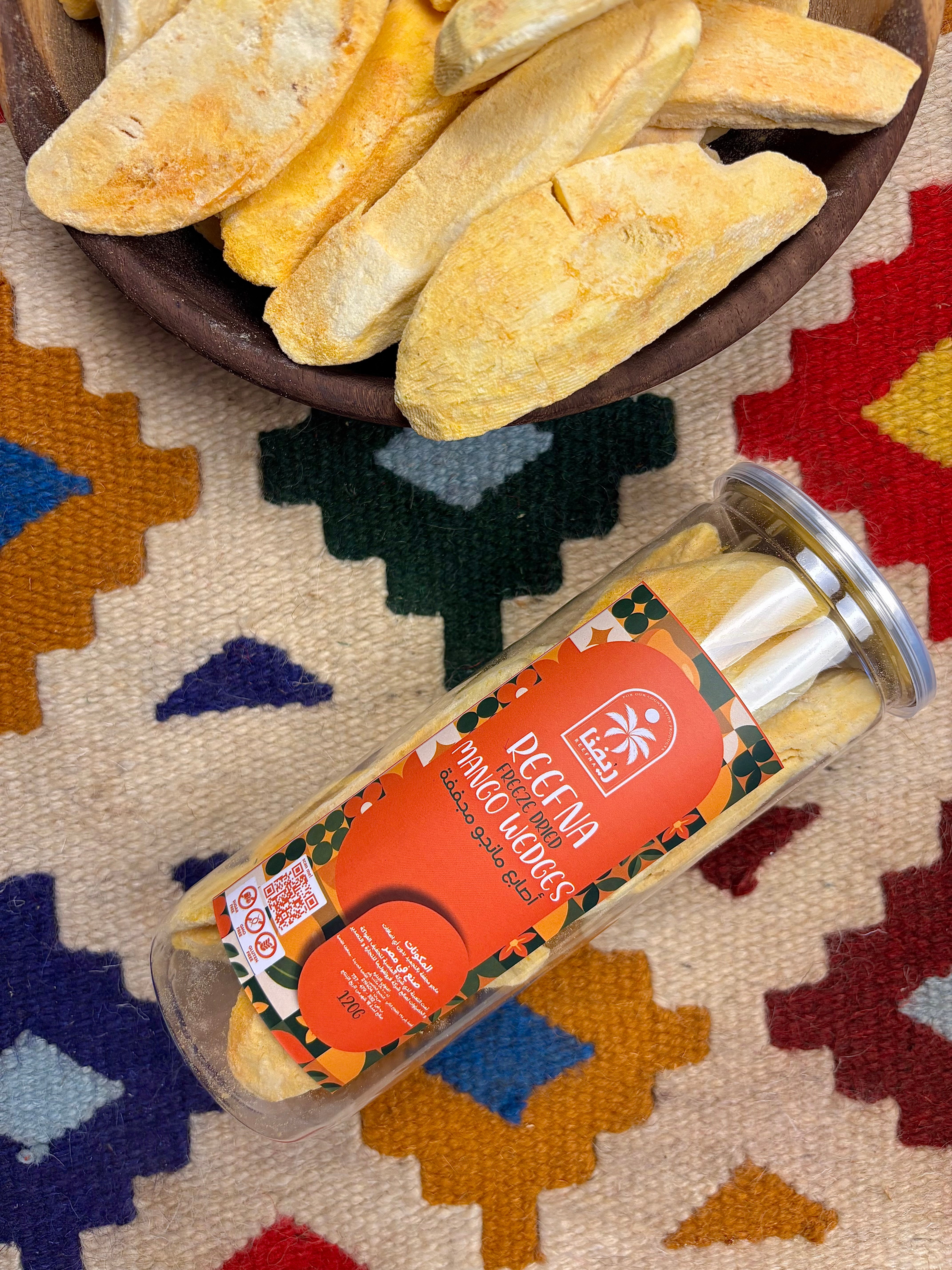 Freeze Dried Mango Wedges