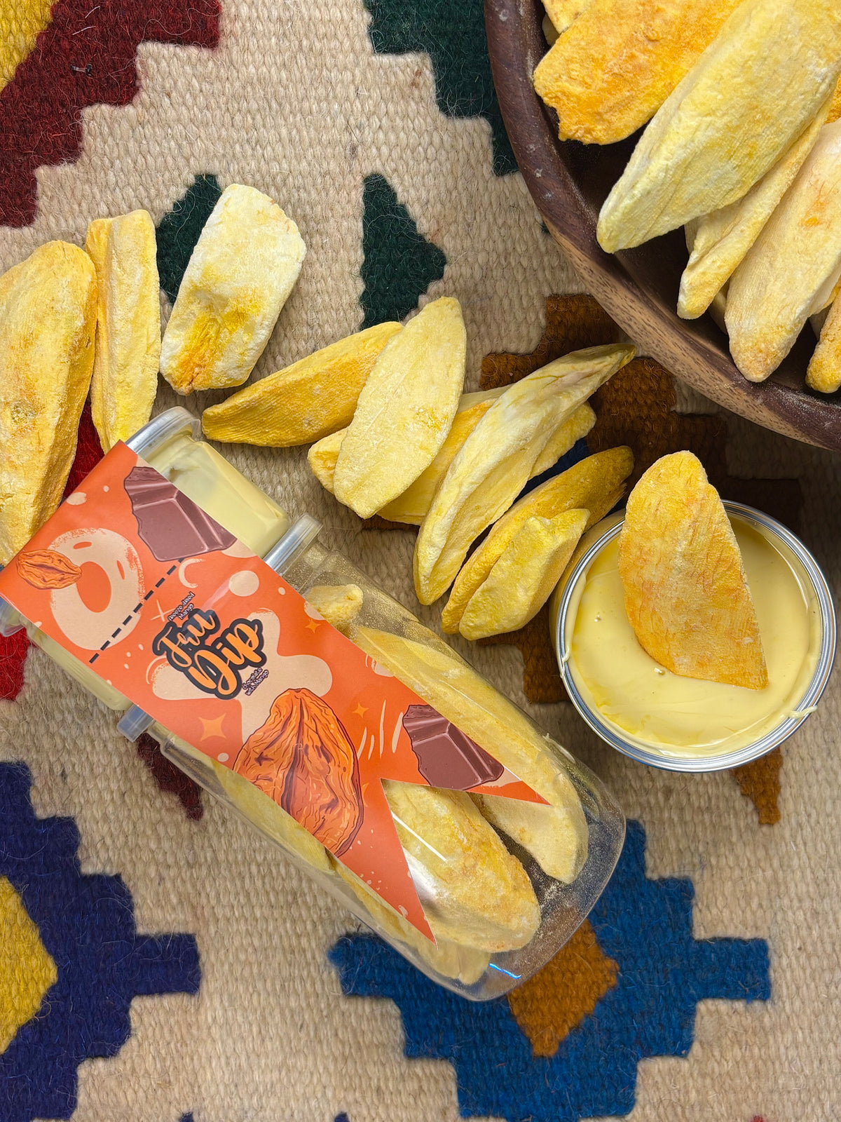 Freeze Dried Mango Wedges with Mango spread (Fru-Dip)