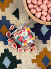 Coated Strawberry with chocolate flavored strawberry powder