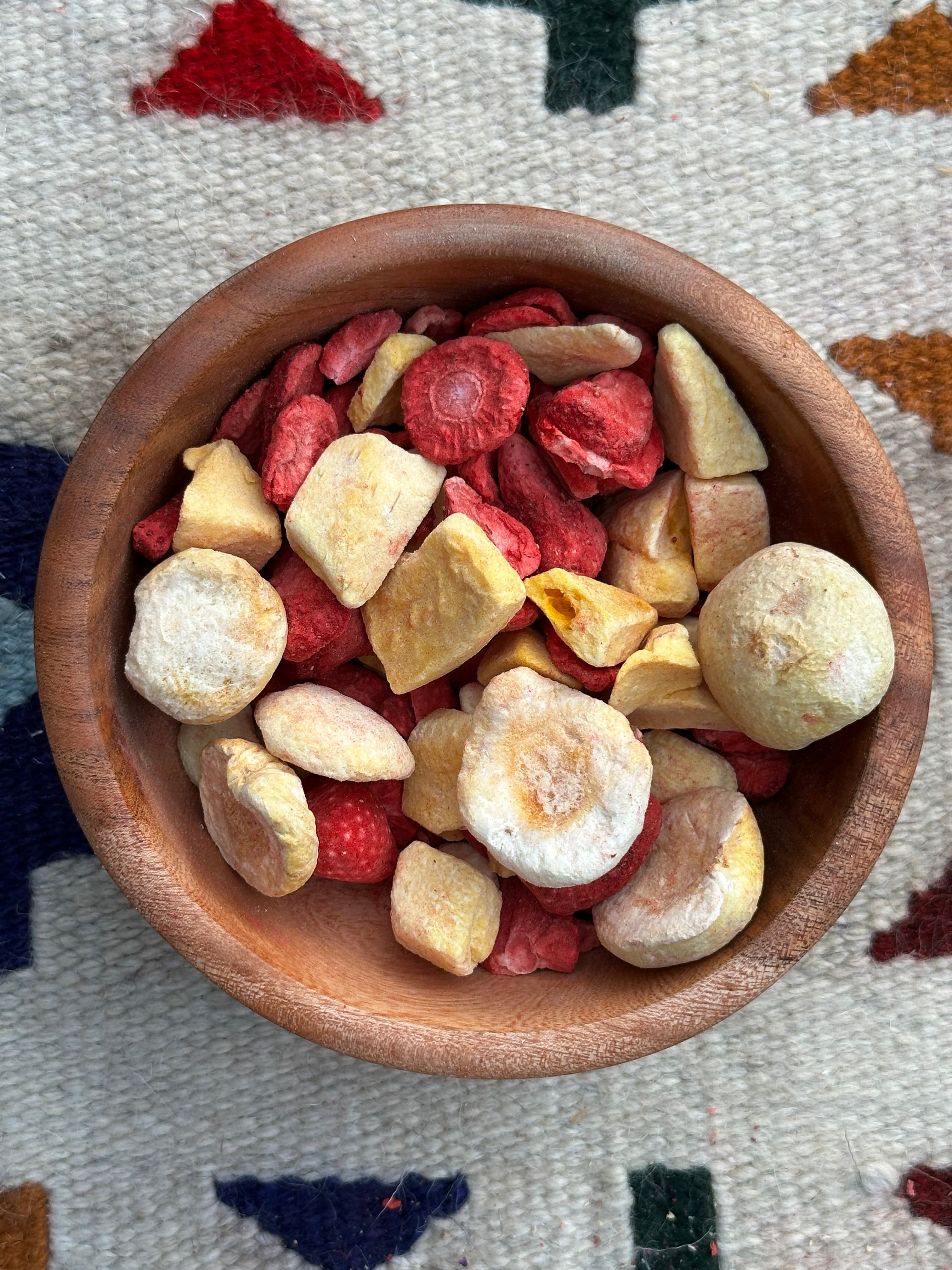 freeze dried fruit mix
