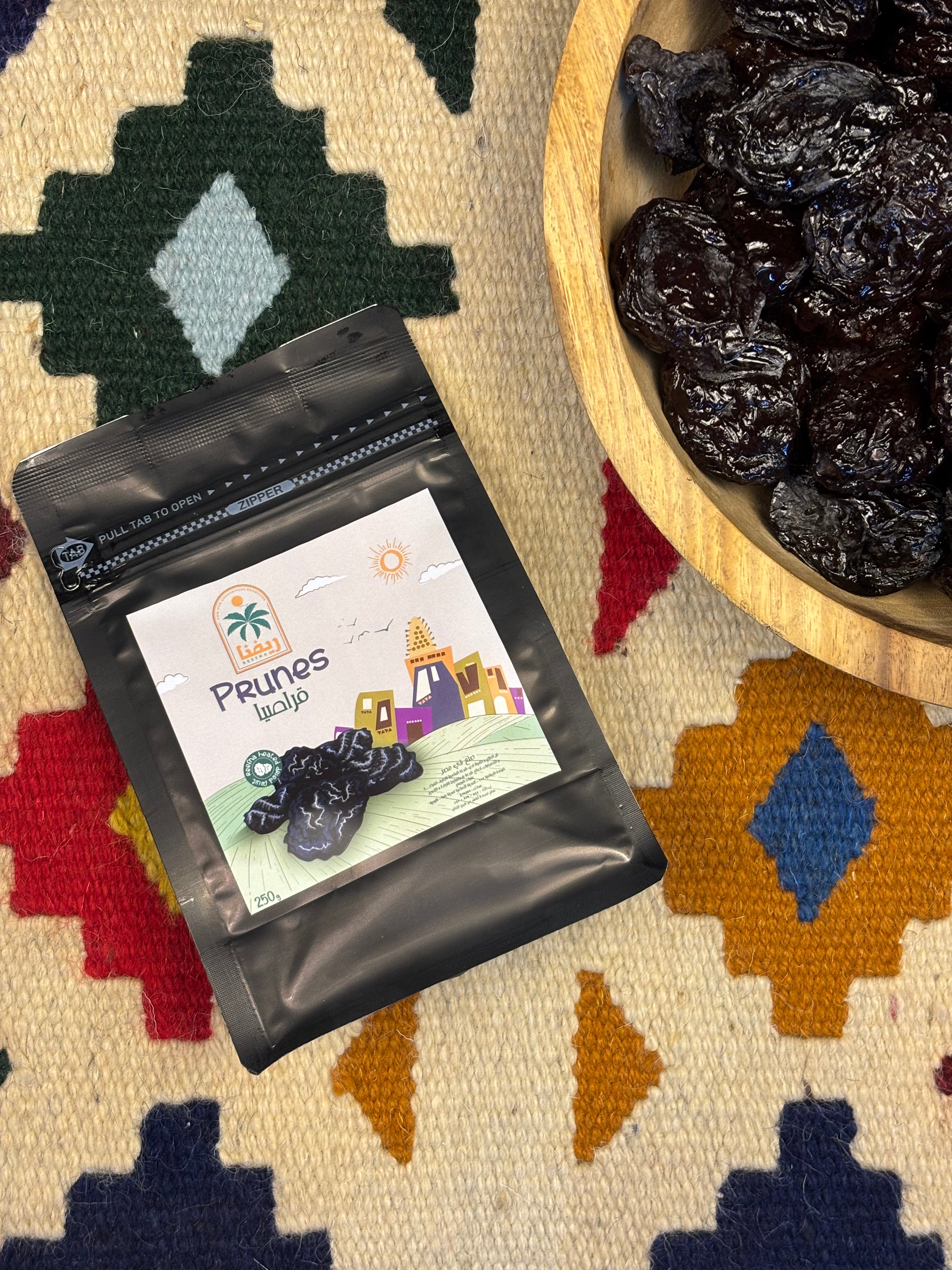 Prunes (قراصيا)