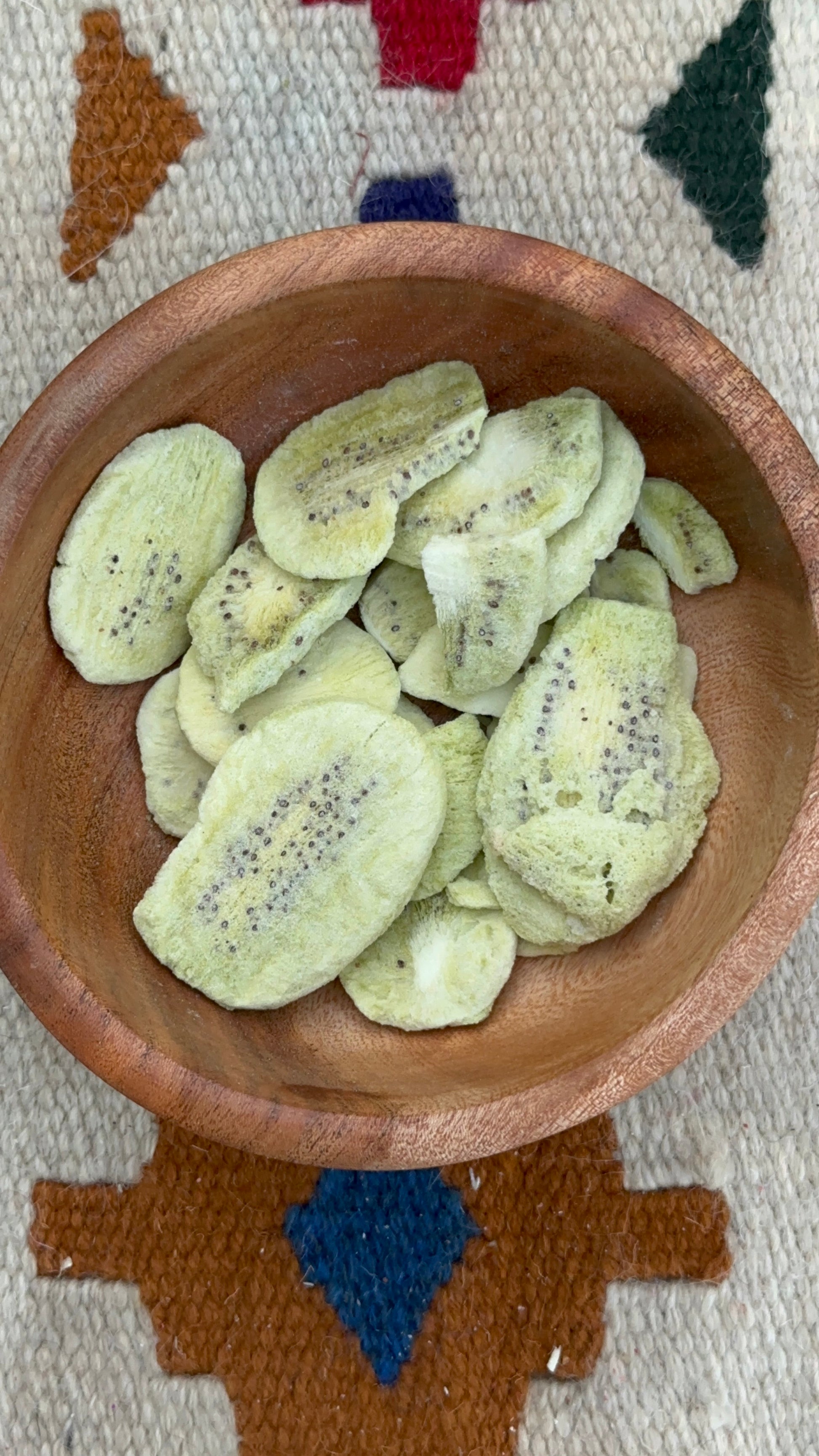 dried kiwi slices