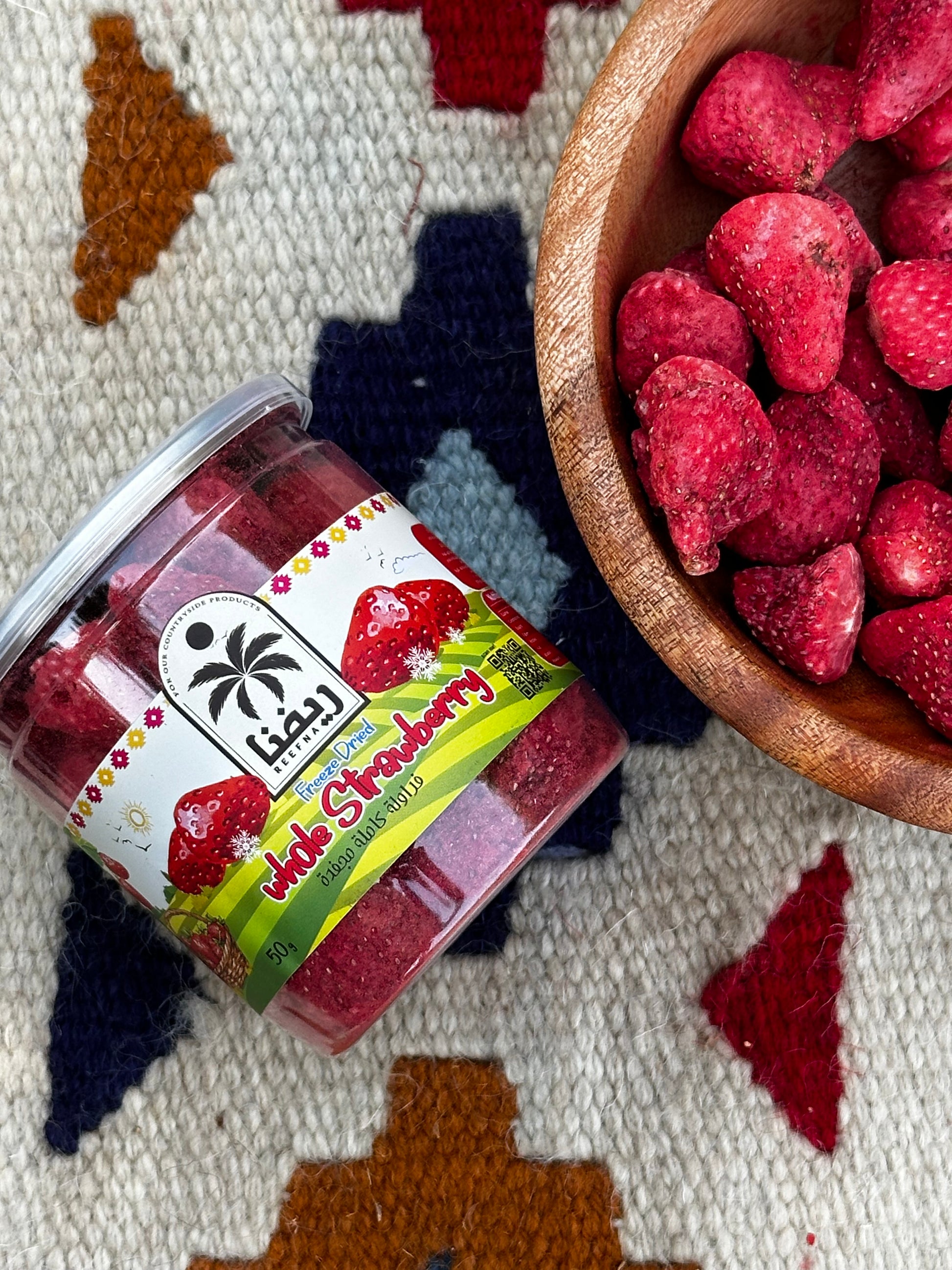 freeze dried whole strawberry